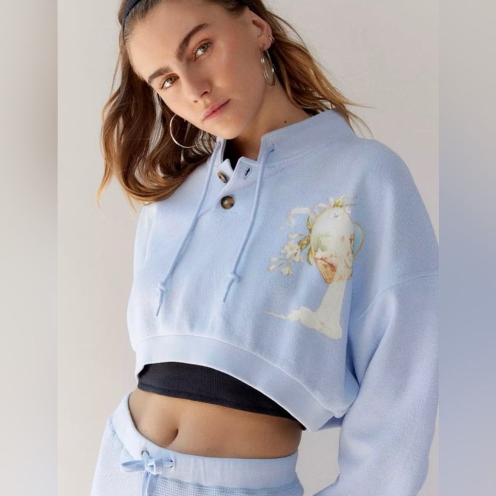 Boys Lie cropped blue pull over